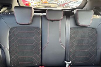 FORD PUMA  ST-Line X 5 Door 1.0L EcoBoost 155PS mHEV 7 Speed Automatic