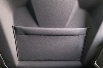 RENAULT CLIO  1.6 E-TECH full hybrid 145 Techno 5dr Auto Hatchback