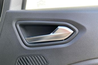 RENAULT CLIO  1.6 E-TECH full hybrid 145 Techno 5dr Auto Hatchback