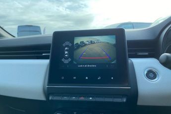 RENAULT CLIO  1.6 E-TECH full hybrid 145 Techno 5dr Auto Hatchback