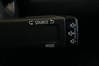 RENAULT CLIO  1.6 E-TECH full hybrid 145 Engineered 5dr Auto Hatchback