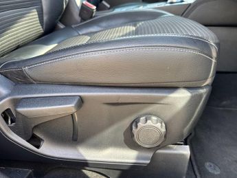 FORD KUGA  2.5 Duratec PHEV Titanium 5dr Auto 225PS