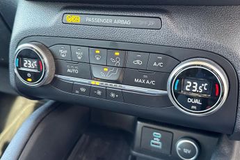 FORD KUGA  2.5 Duratec PHEV Titanium 5dr Auto 225PS