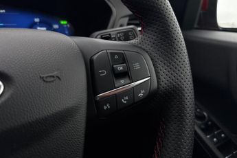 FORD KUGA  ST-Line Edition 5 door 2.5L Duratec PHEV 225PS FWD CVT Automati