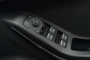 FORD PUMA  1.0 L EcoBoost Hybrid (mHEV) ST-Line X 5dr 7Spd Auto 125PS