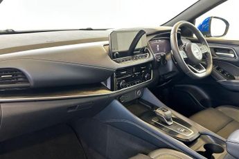 NISSAN QASHQAI  1.3 DiG-T MH 158 Tekna 5dr Xtronic Hatchback