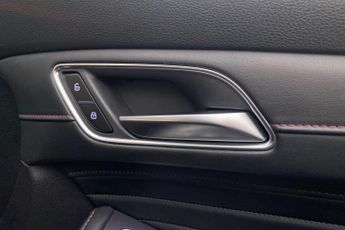 MG MOTOR UK HS  1.5 T-GDI PHEV Exclusive 5dr Auto Hatchback