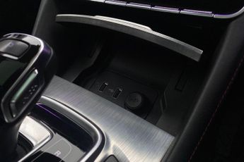 MG MOTOR UK HS  1.5 T-GDI PHEV Exclusive 5dr Auto Hatchback