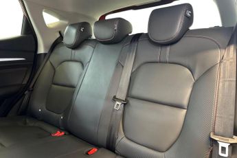 MG MOTOR UK ZS  1.0T GDi Exclusive 5dr DCT Hatchback