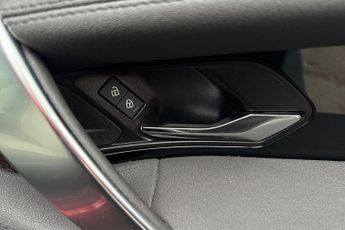 LAND ROVER DISCOVERY SPORT  2.0 D200 S 5dr Auto [5 Seat] Station Wagon