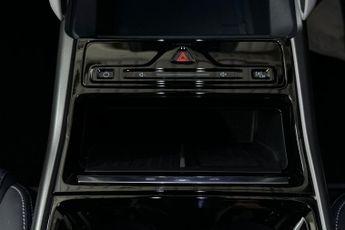 FORD CAPRI  Select 5 Door 77kWh Extended Range RWD 1 Speed Automatic