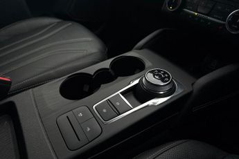 FORD KUGA  Vignale 5 door 2.5L Duratec FHEV 190PS FWD CVT Automatic