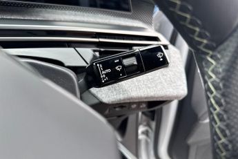 PEUGEOT 3008  157kW GT 73kWh 5dr Auto Estate