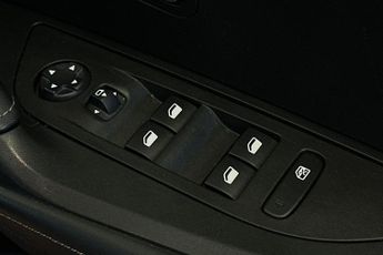 PEUGEOT 2008  100kW GT 50kWh 5dr Auto Estate