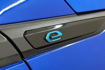 PEUGEOT 2008  100kW GT 50kWh 5dr Auto Estate