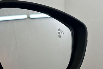 PEUGEOT 2008  100kW GT 50kWh 5dr Auto Estate