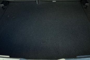 NISSAN JUKE  1.6 Hybrid Tekna 5dr Auto Hatchback