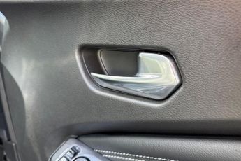 NISSAN JUKE  1.6 Hybrid Tekna 5dr Auto Hatchback