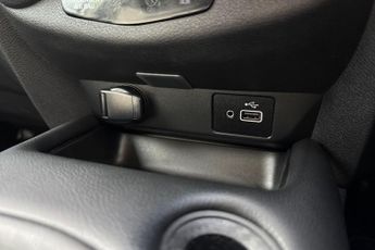 NISSAN JUKE  1.6 Hybrid Tekna 5dr Auto Hatchback