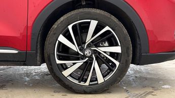 MG MOTOR UK ZS  1.5 Hybrid+ Trophy 5dr Auto Hatchback