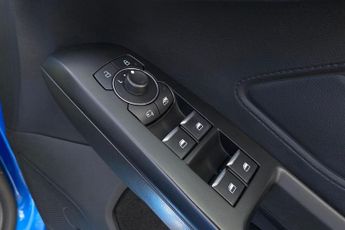 FORD FOCUS  ST-Line Vignale 5 door 1.0L EcoBoost 125PS mHEV FWD 7 Speed Pow