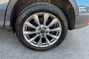 FORD KUGA  1.5 L Ford EcoBoost Titanium Edition 5dr 6Spd Auto 176PS