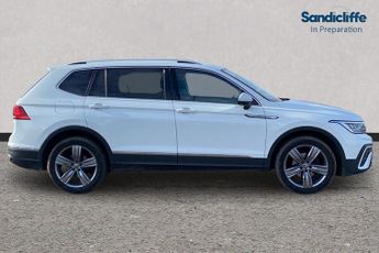 VOLKSWAGEN TIGUAN ALLSPACE  1.5 TSI Life 5dr DSG Estate