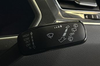 VOLKSWAGEN TIGUAN ALLSPACE  1.5 TSI Life 5dr DSG Estate