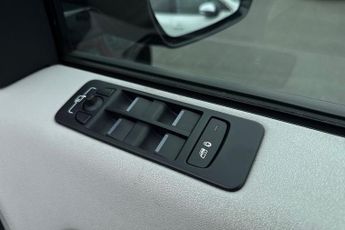 LAND ROVER DISCOVERY SPORT  2.0 Si4 240 HSE 5dr Auto Station Wagon
