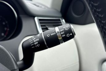 LAND ROVER DISCOVERY SPORT  2.0 Si4 240 HSE 5dr Auto Station Wagon