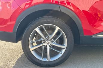 MG MOTOR UK HS  1.5 T-GDI PHEV Exclusive 5dr Auto Hatchback