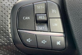 FORD PUMA  1.0 L EcoBoost Hybrid (mHEV) ST-Line Vignale 5dr 7Spd Auto 155P