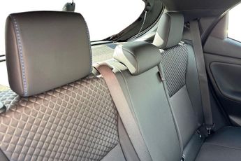 TOYOTA YARIS  1.5 Hybrid 130 Premiere Edition 5dr CVT Hatchback