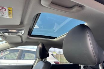 HYUNDAI KONA  1.6 GDi Hybrid Ultimate 5dr DCT Hatchback