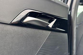 MG MOTOR UK MG4  125kW SE EV 51kWh 5dr Auto Hatchback