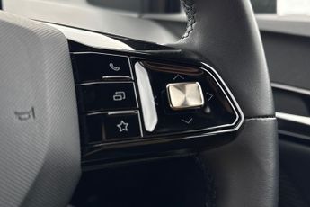 MG MOTOR UK MG4  125kW SE EV 51kWh 5dr Auto Hatchback