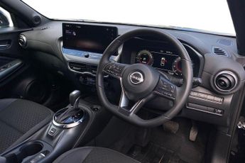 NISSAN JUKE  1.6 Hybrid N-Connecta 5dr Auto Hatchback