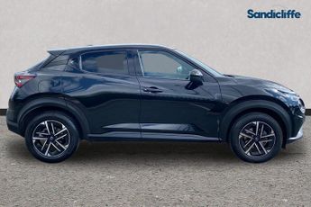 NISSAN JUKE  1.6 Hybrid N-Connecta 5dr Auto Hatchback