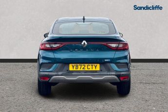 RENAULT ARKANA  1.6 E-TECH Hybrid 145 Iconic 5dr Auto Estate