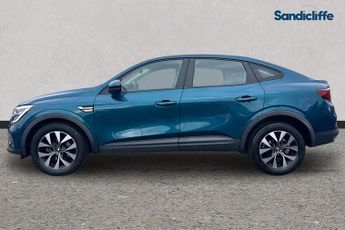 RENAULT ARKANA  1.6 E-TECH Hybrid 145 Iconic 5dr Auto Estate