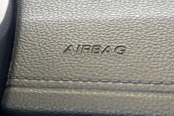 MG MOTOR UK HS  1.5 T-GDI Exclusive 5dr DCT Hatchback