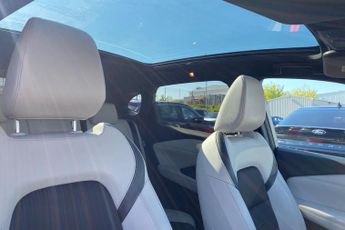 NISSAN QASHQAI  1.3 DiG-T MH 158 Tekna 5dr Xtronic Hatchback