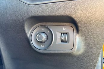 MG MOTOR UK MG4  150kW Trophy EV Long Range 64kWh 5dr Auto Hatchback