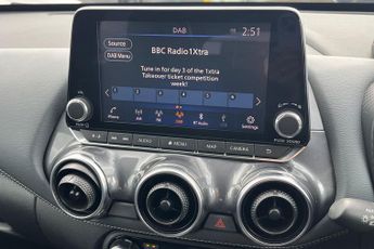 NISSAN JUKE  1.0 DiG-T 114 Tekna 5dr DCT Hatchback