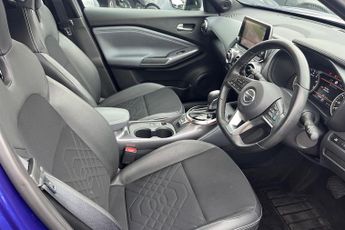 NISSAN JUKE  1.0 DiG-T 114 Tekna 5dr DCT Hatchback