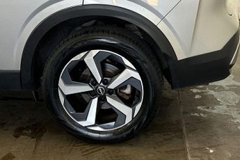 NISSAN QASHQAI  1.5 E-Power N-Connecta 5dr Auto Hatchback