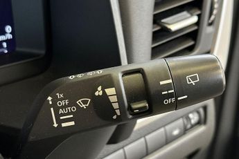 NISSAN QASHQAI  1.5 E-Power N-Connecta 5dr Auto Hatchback