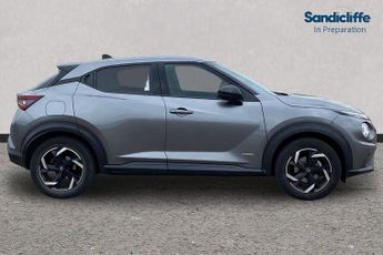 NISSAN JUKE  1.6 Hybrid N-Connecta 5dr Auto Hatchback