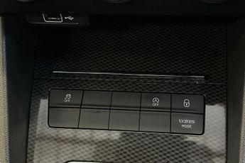 SKODA OCTAVIA  2.0 TDI CR vRS 4x4 5dr DSG [7 speed] [Black Pack] Hatchback