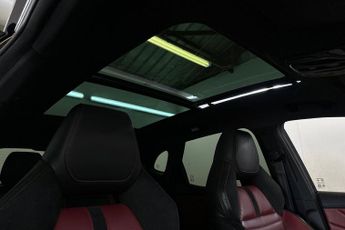 MG MOTOR UK HS  1.5 T-GDI Exclusive 5dr DCT Hatchback